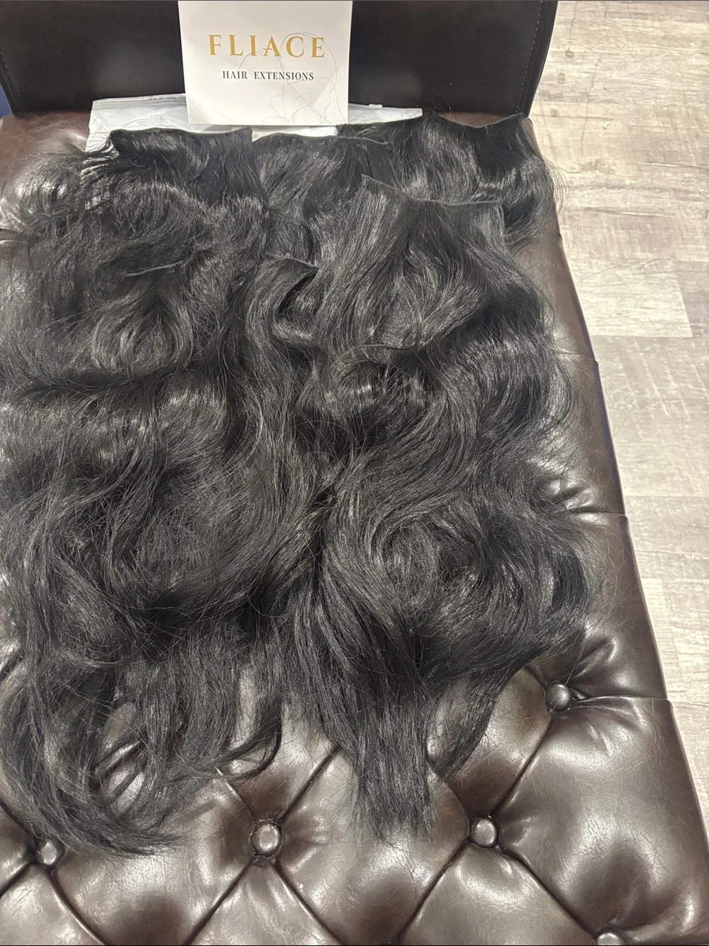 6 pc 20 inch clip ins Black Wavy Hair Extensions - Natural Black